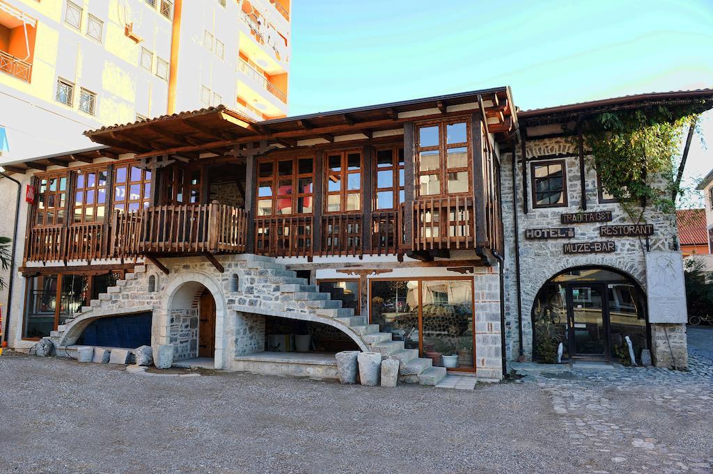 Hotel Tradita Shkoder Exterior photo